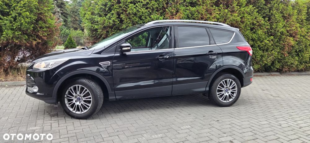 Ford Kuga 2.0 TDCi 2x4 Titanium - 9