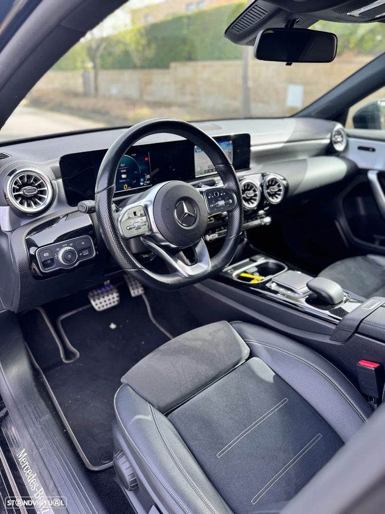 Mercedes-Benz A 250 e AMG Line - 21