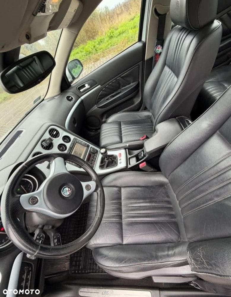 Alfa Romeo 159 - 15