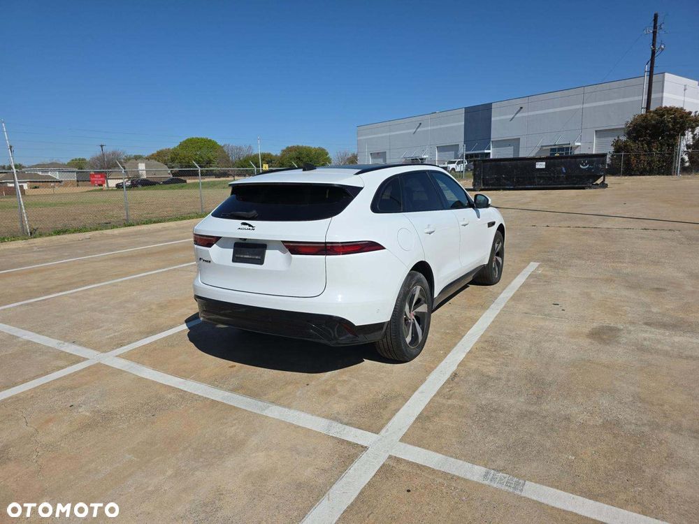 Jaguar F-Pace P250 AWD S - 3