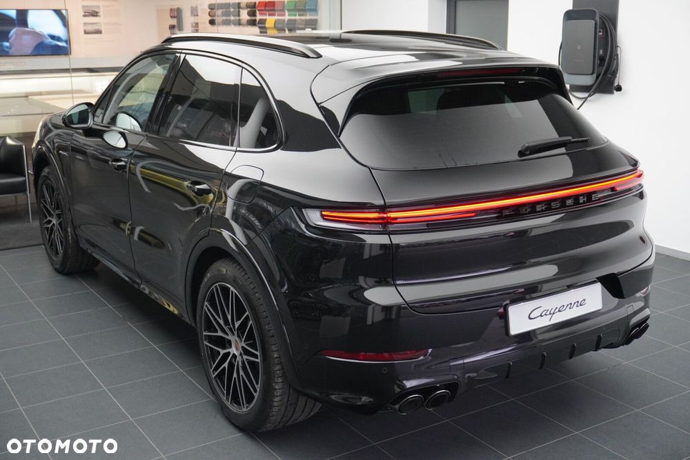 Porsche Cayenne S E-Hybrid PHEV - 14