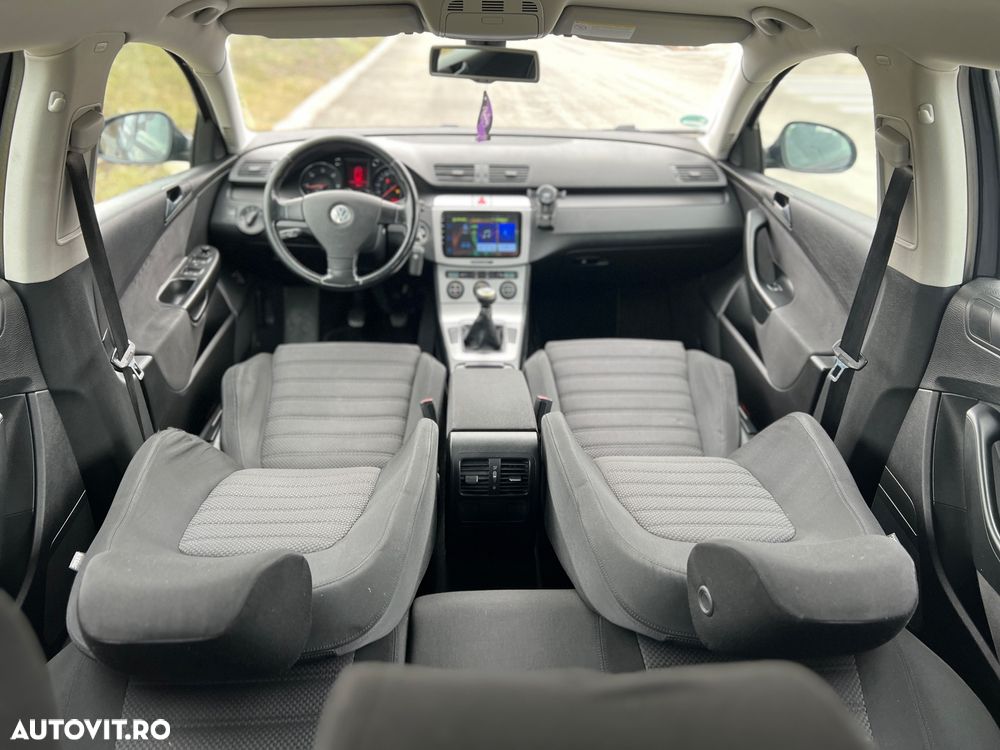 Volkswagen Passat 2.0 TDI DPF Highline - 8