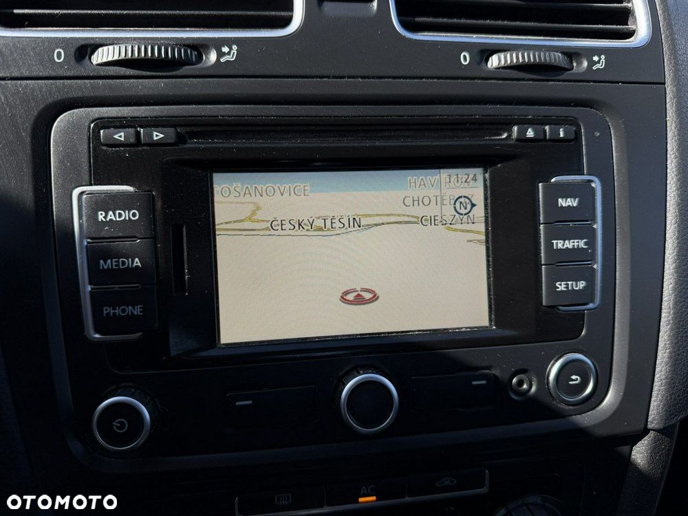 Volkswagen Golf - 17