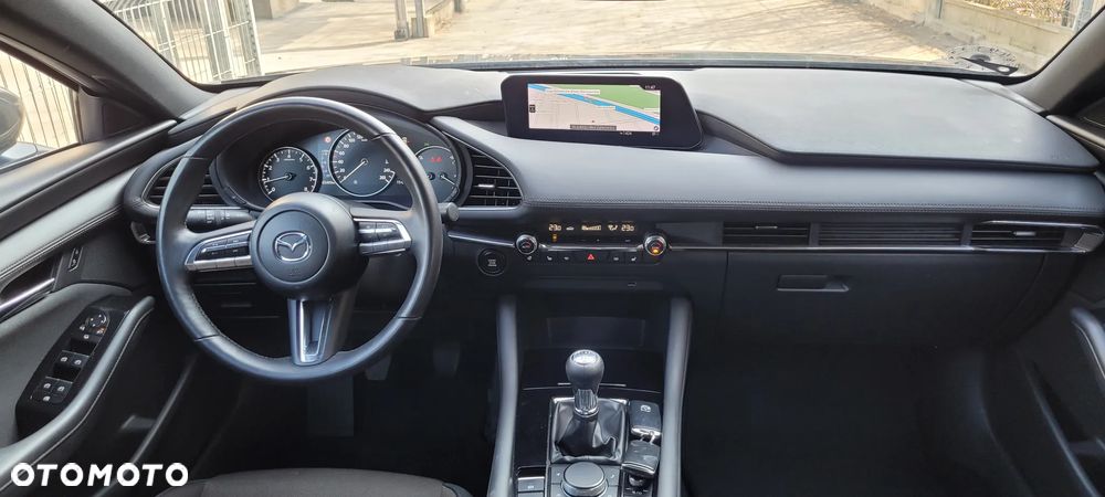 Mazda 3 - 13
