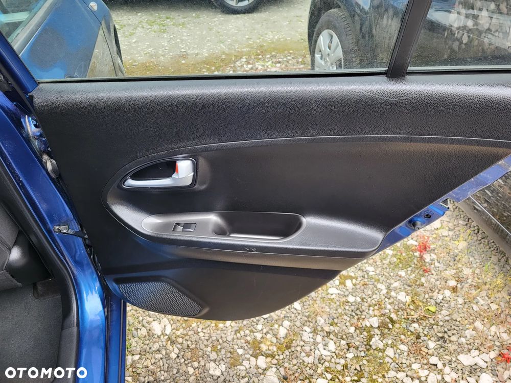 Kia Picanto 1.2 ISG UEFA EURO 2016 - 27