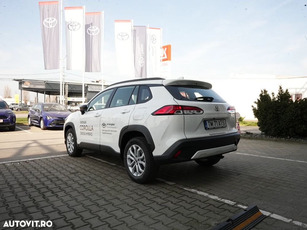 Toyota Corolla Cross - 4