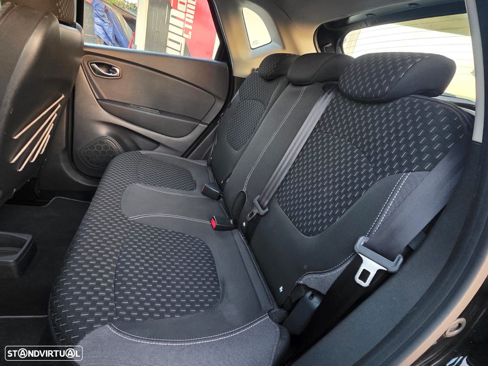 Renault Captur ENERGY dCi 110 Intens - 24