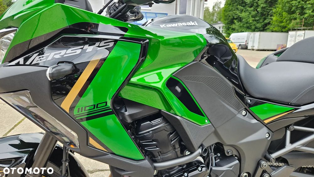Kawasaki Versys 1000 - 15
