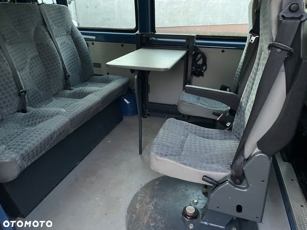 Ford Transit - 28
