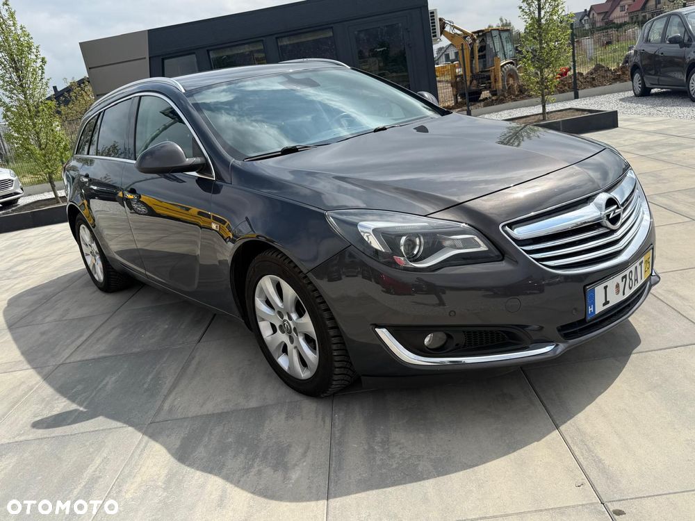 Opel Insignia - 8