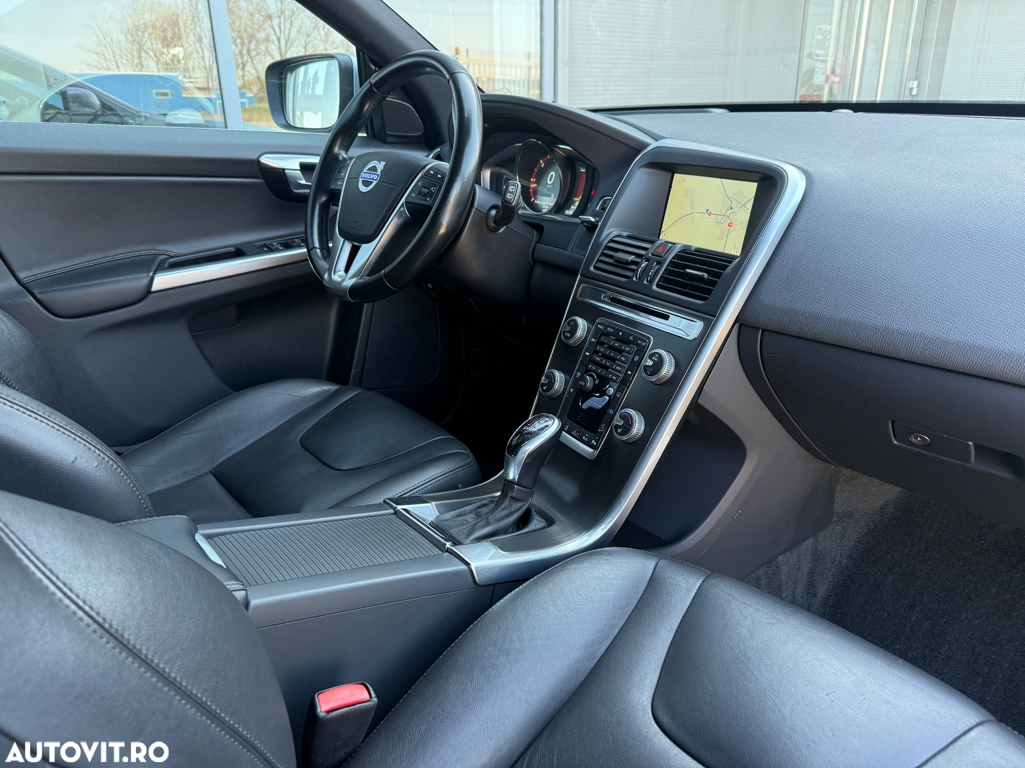 Volvo XC 60 D5 AWD Aut. Summum - 17
