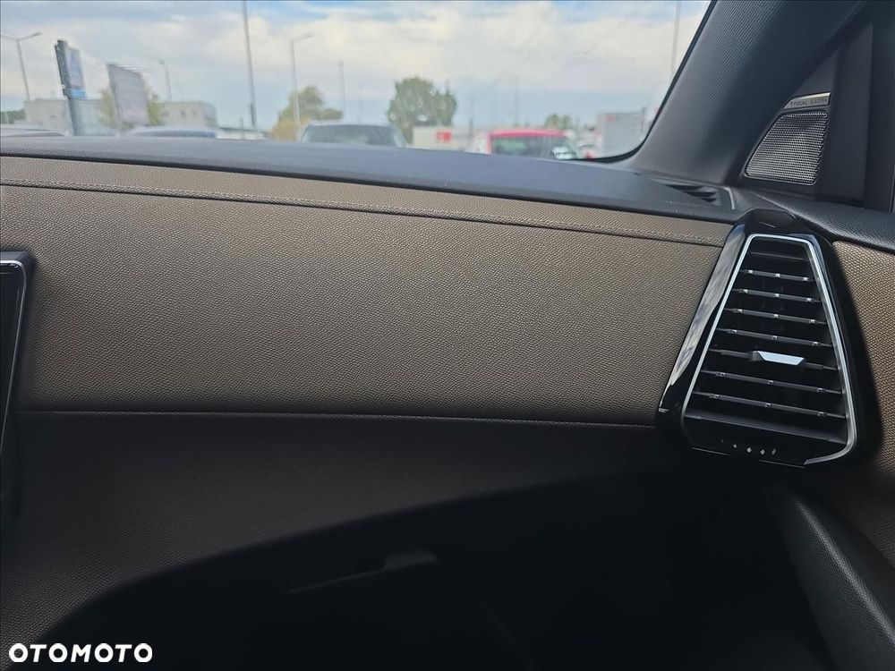 DS Automobiles DS 7 Crossback - 23