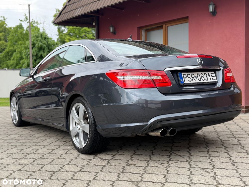 Mercedes-Benz Klasa E 200 BlueEFFICIENCY 7G-TRONIC Avantgarde - 6
