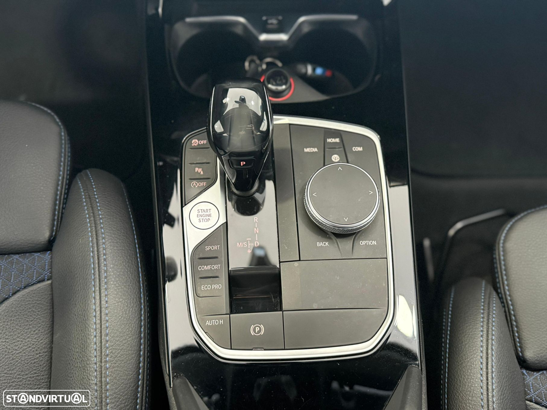 BMW 118 i Pack Desportivo M Auto - 10