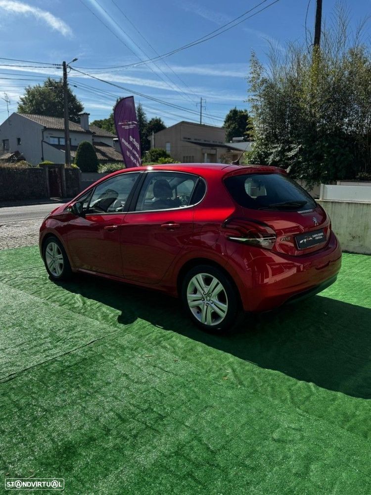 Peugeot 208 PureTech 82 Stop & Start Signature - 8
