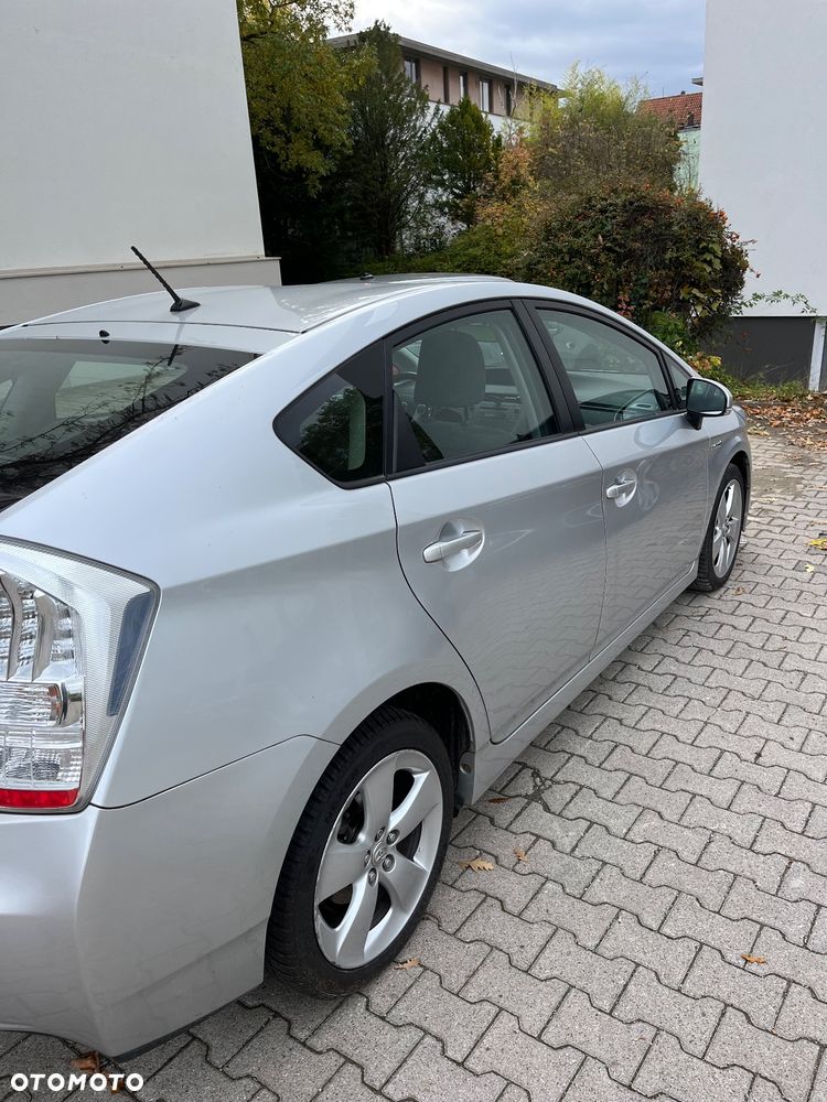 Toyota Prius - 11