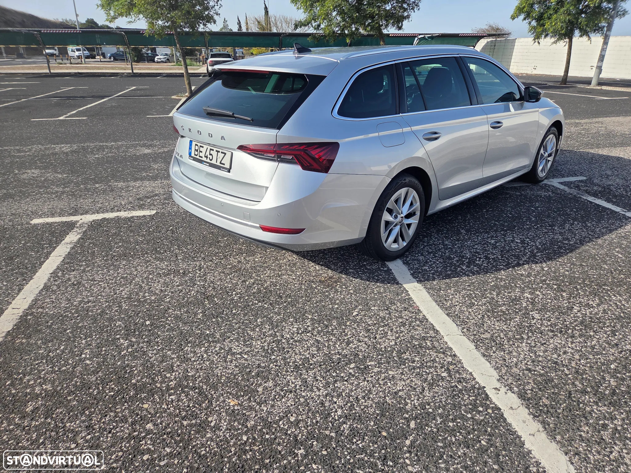 Skoda Octavia Break 2.0 TDI Style - 8
