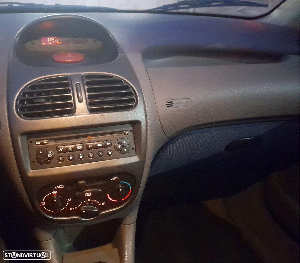 Peugeot 206 1.1 Color Line - 5