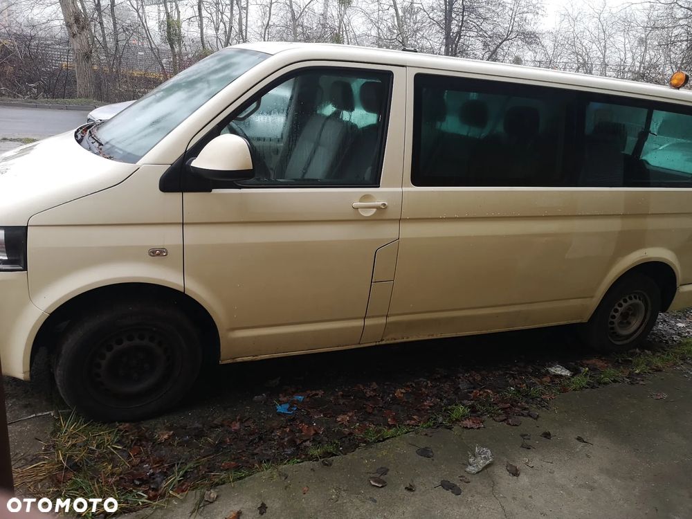 Volkswagen Transporter Caravelle Lang Comfortline - 5