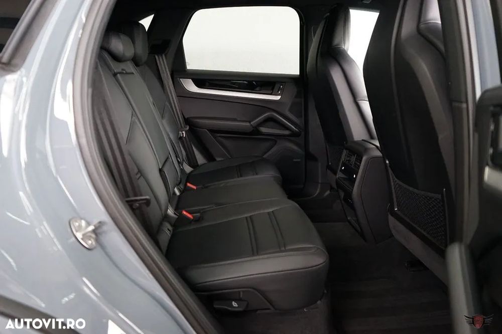 Porsche Cayenne E-Hybrid Tiptronic S - 20