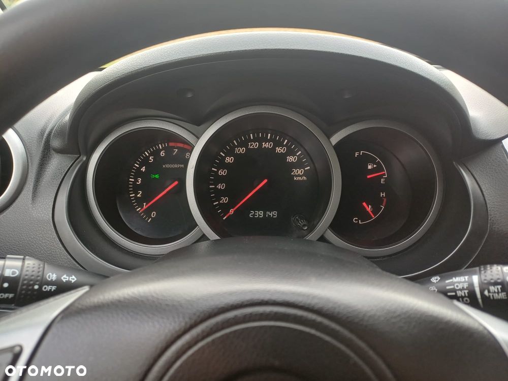Suzuki Grand Vitara - 14