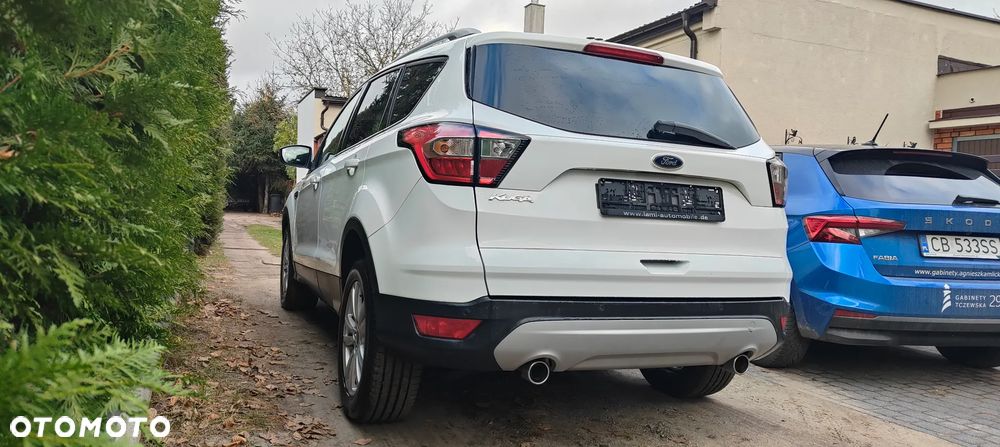 Ford Kuga 2.0 TDCi 2x4 Trend - 12