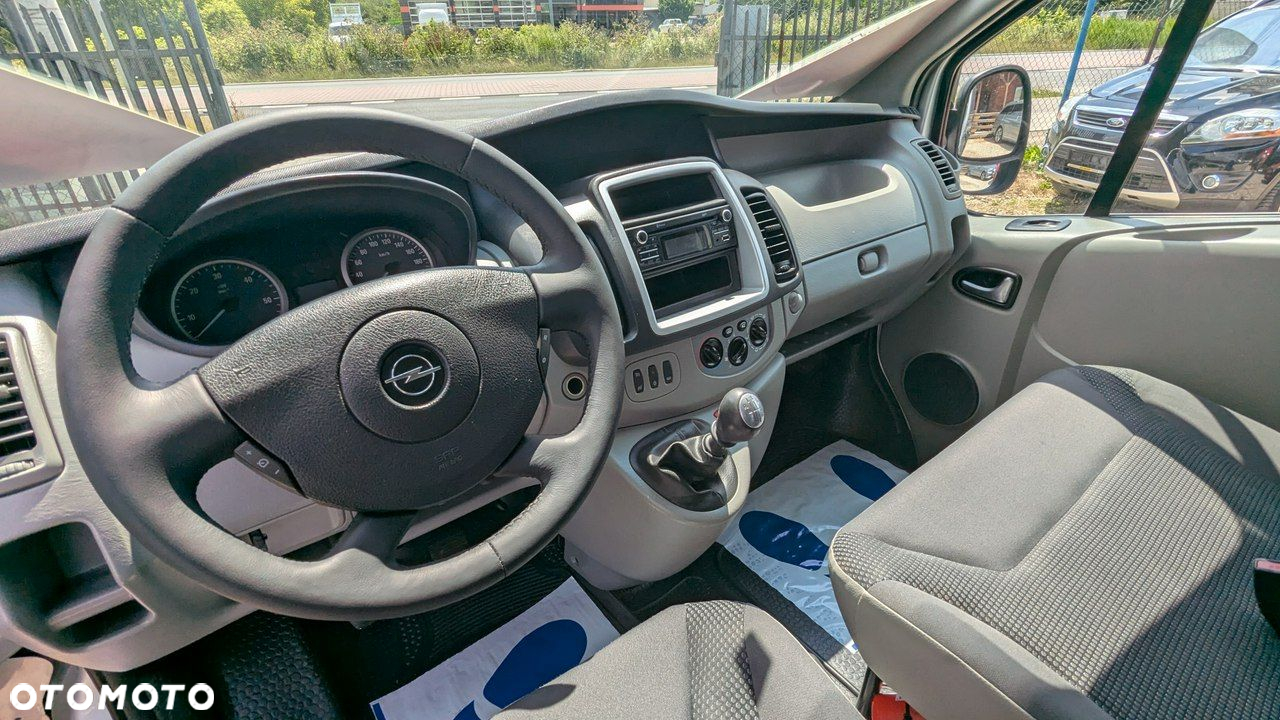 Opel Vivaro - 13