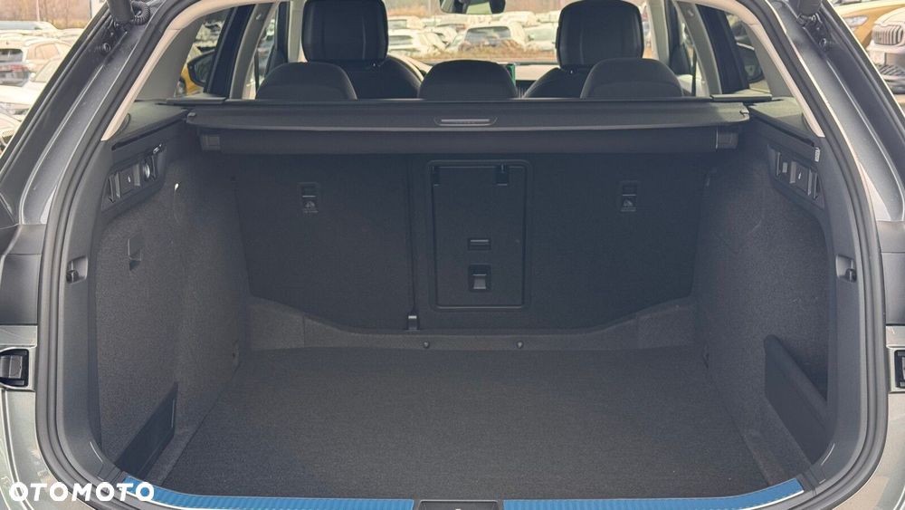 Skoda Superb 2.0 TDI SCR 4x4 Drive DSG - 8
