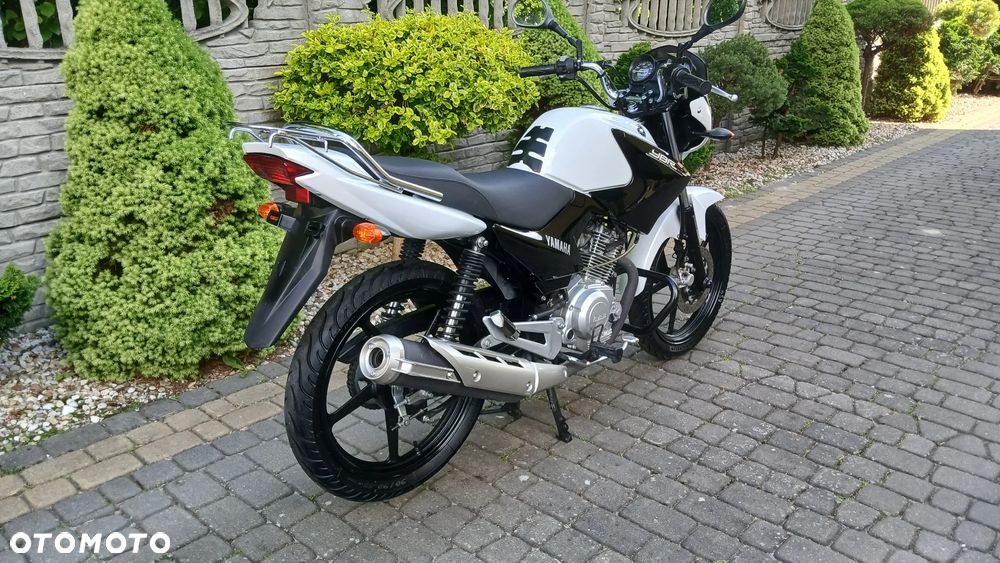 Yamaha YBR - 7