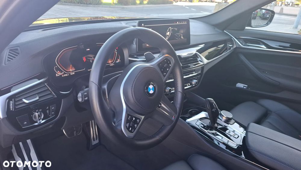 BMW Seria 5 - 17