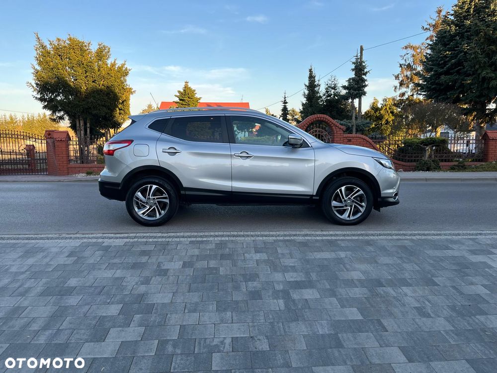Nissan Qashqai 1.5 dCi DPF acenta - 1