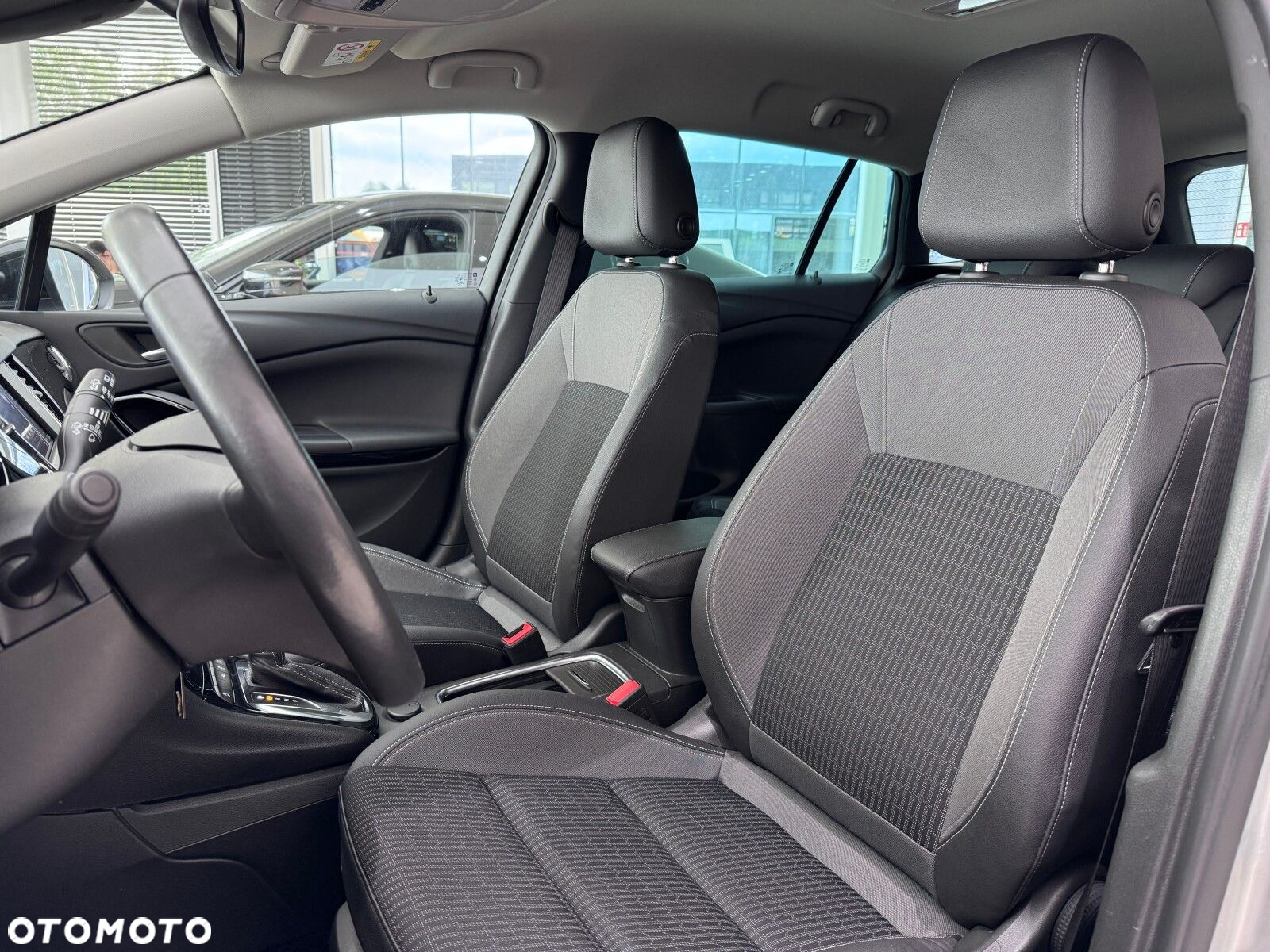 Opel Astra V 1.5 CDTI Business Elegance S&S - 10