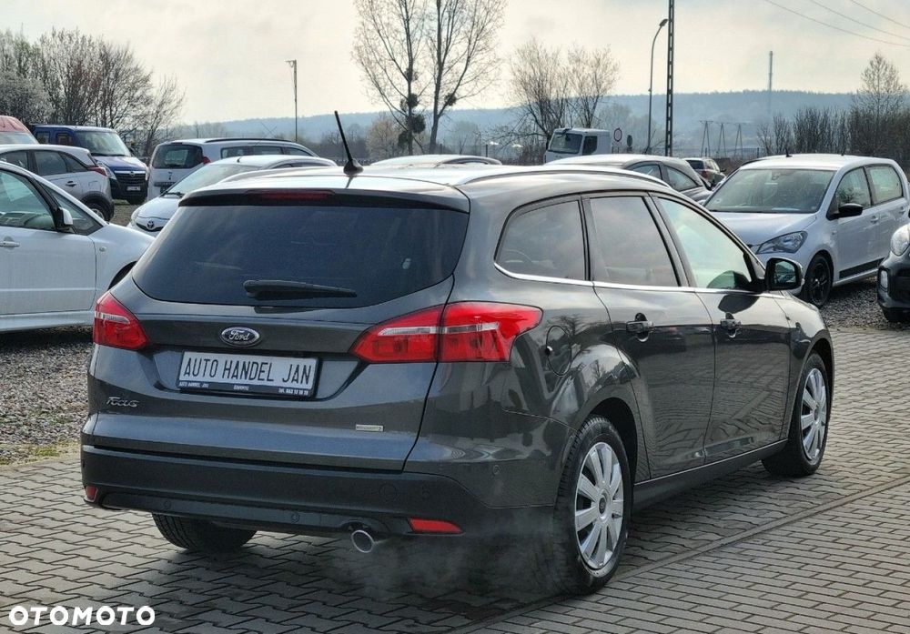 Ford Focus - 18