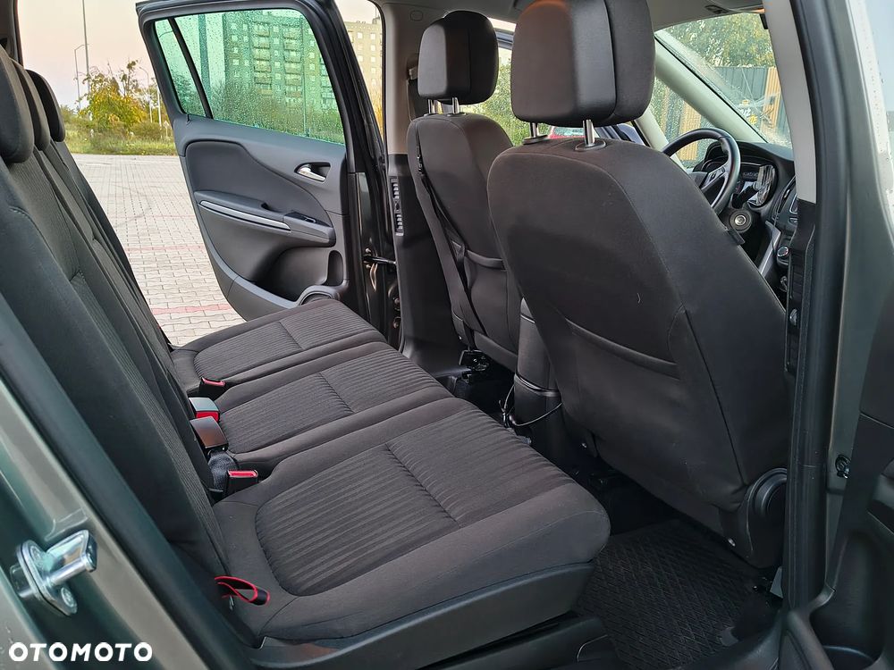 Opel Zafira - 13