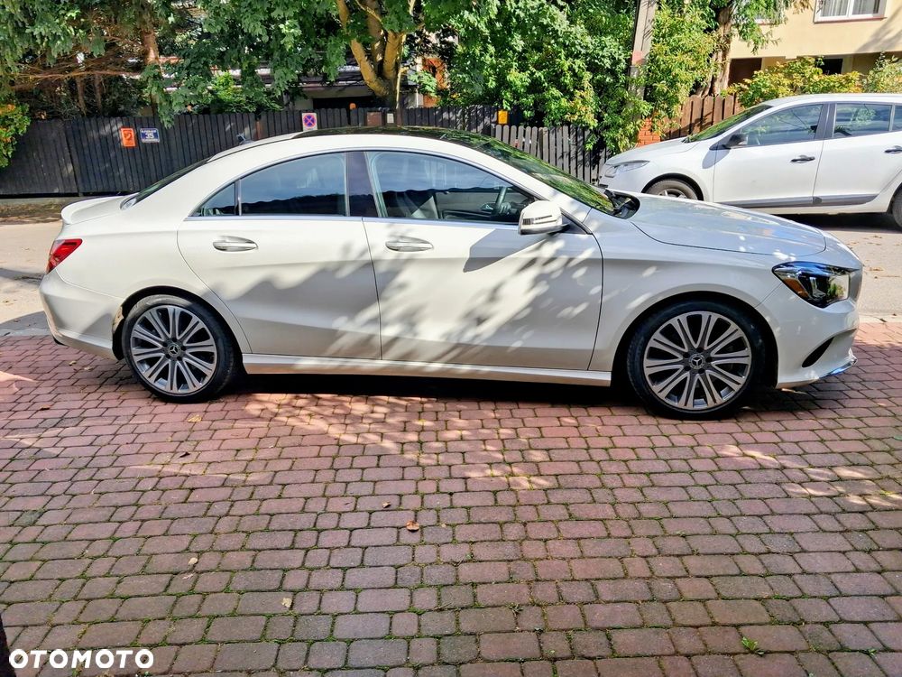 Mercedes-Benz Cla 2017 photo 2