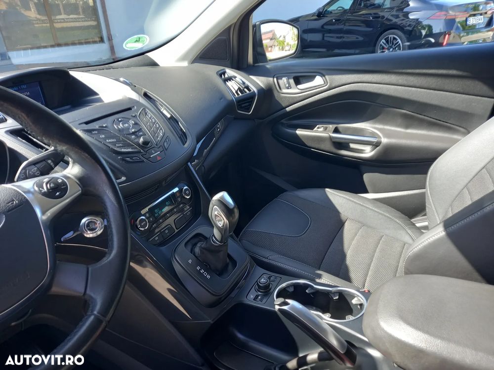 Ford Kuga 2.0 TDCi 4x4 Aut. Titanium - 13