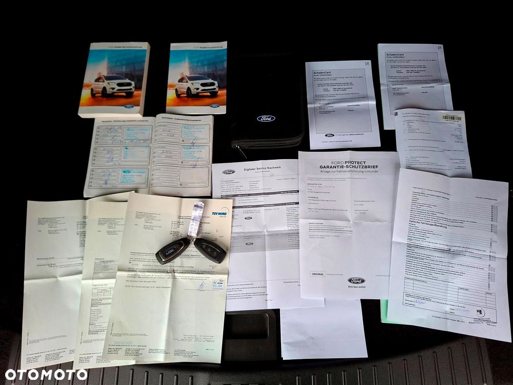 Ford Kuga 2.0 TDCi AWD Titanium - 36