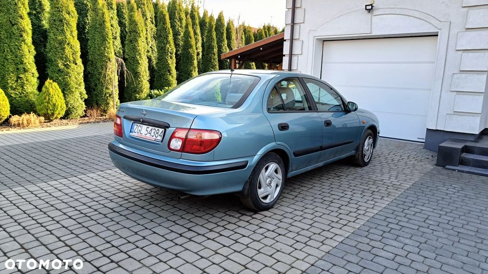 Nissan Almera 1.5 Comfort High - 2