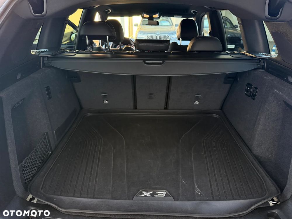 BMW X3 xDrive30d mHEV - 23