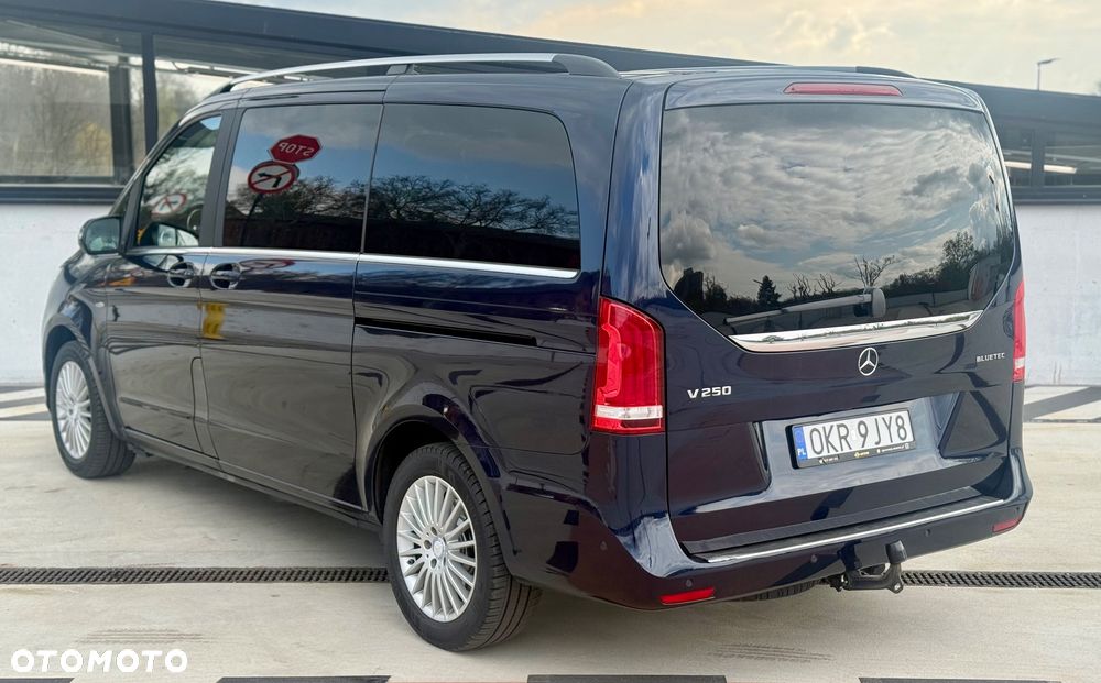 Mercedes-Benz Klasa V 250 (BlueTEC) d Avantgarde 7G-Tronic - 13