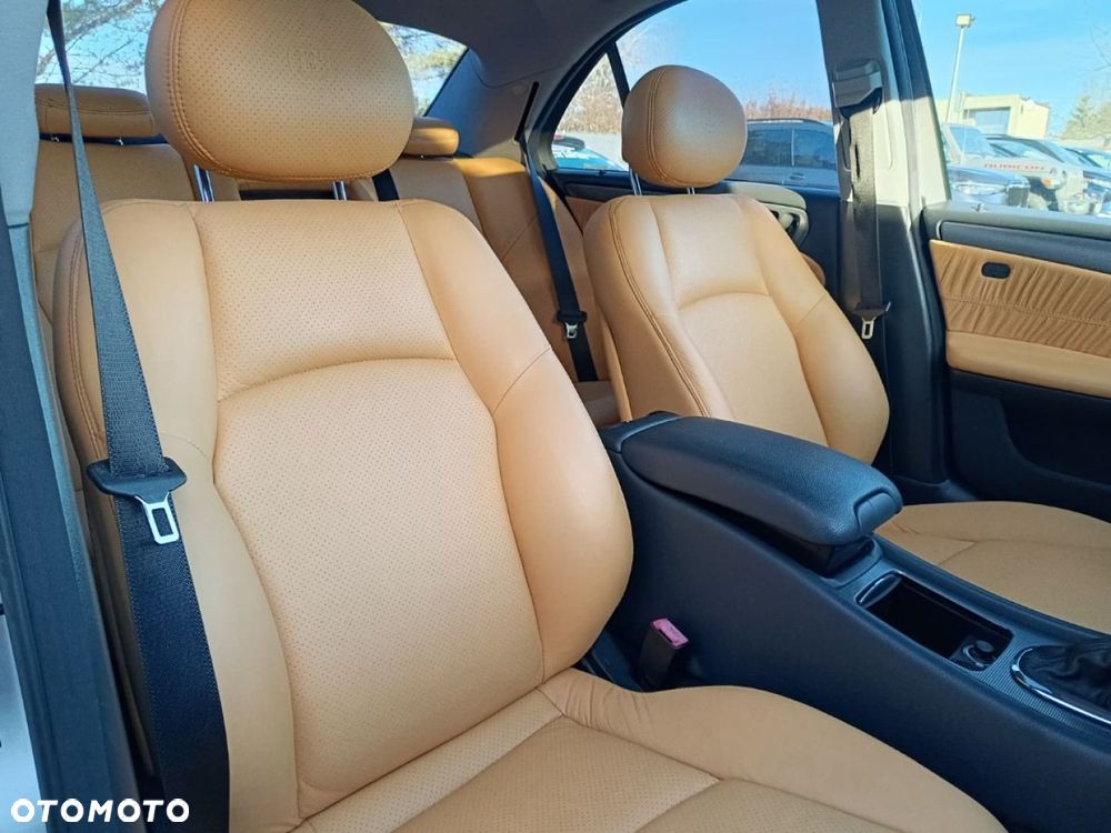 Mercedes-Benz Klasa C - 28