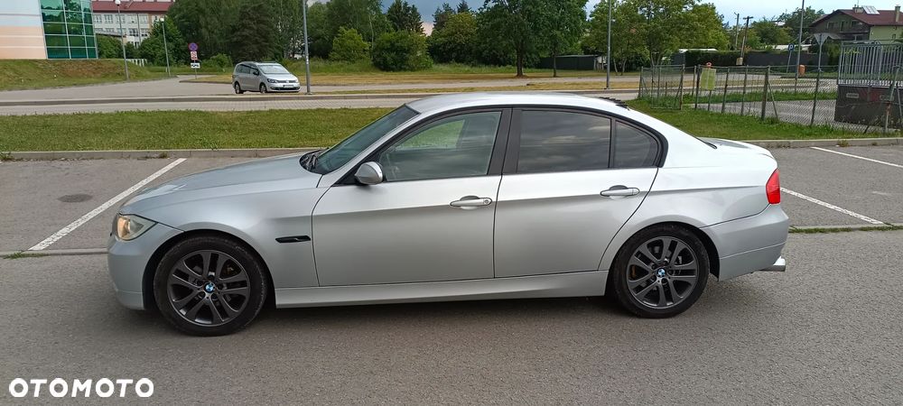 BMW Seria 3 - 1