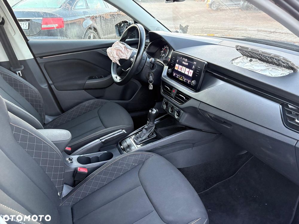 Skoda Kamiq 1.0 TSI DSG Active - 28