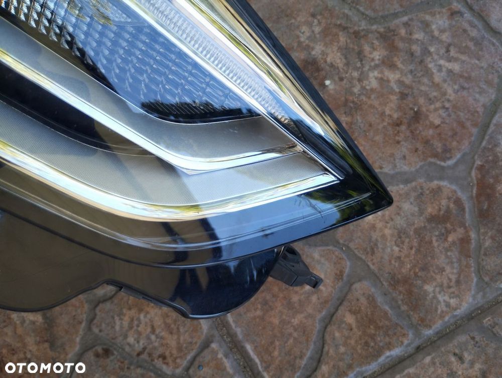 Lampa prawa Xenon LED Audi A5 II 2 F5 8W6 8W6941006C - 8