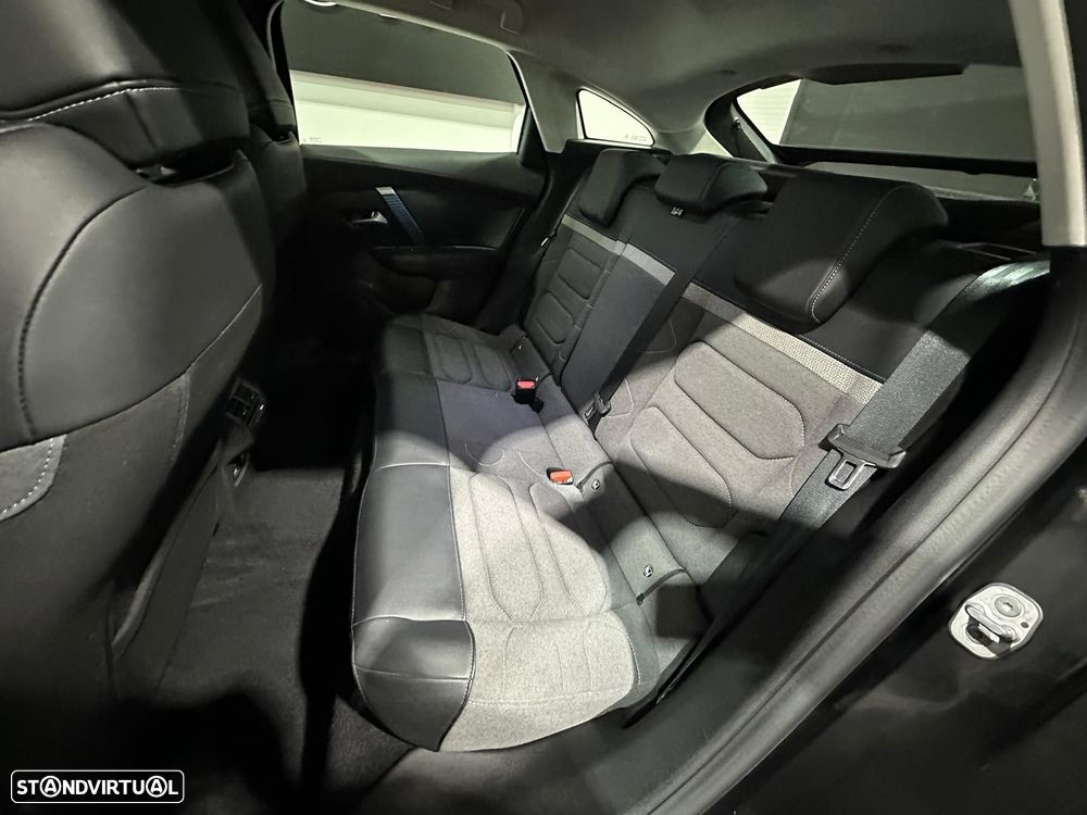 Citroën e-C4 50 kWh Feel - 25