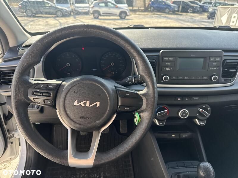 Kia Rio - 13