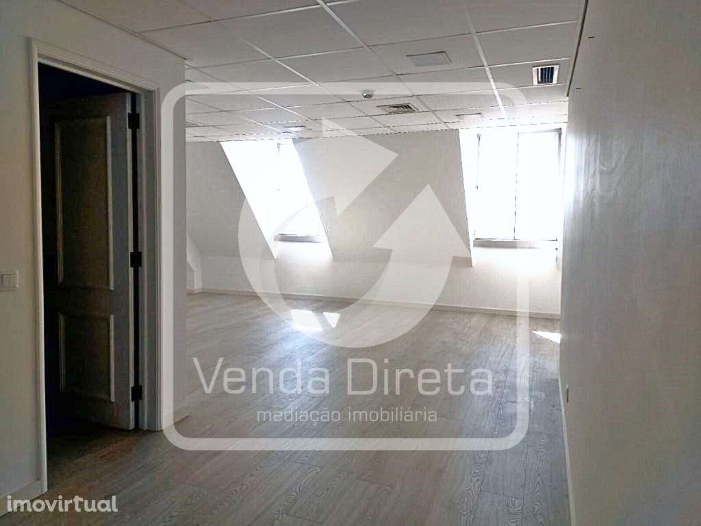 Escritório com vista para o Tejo no coração do Chiado - Lisboa. - Grande imagem: 4/18