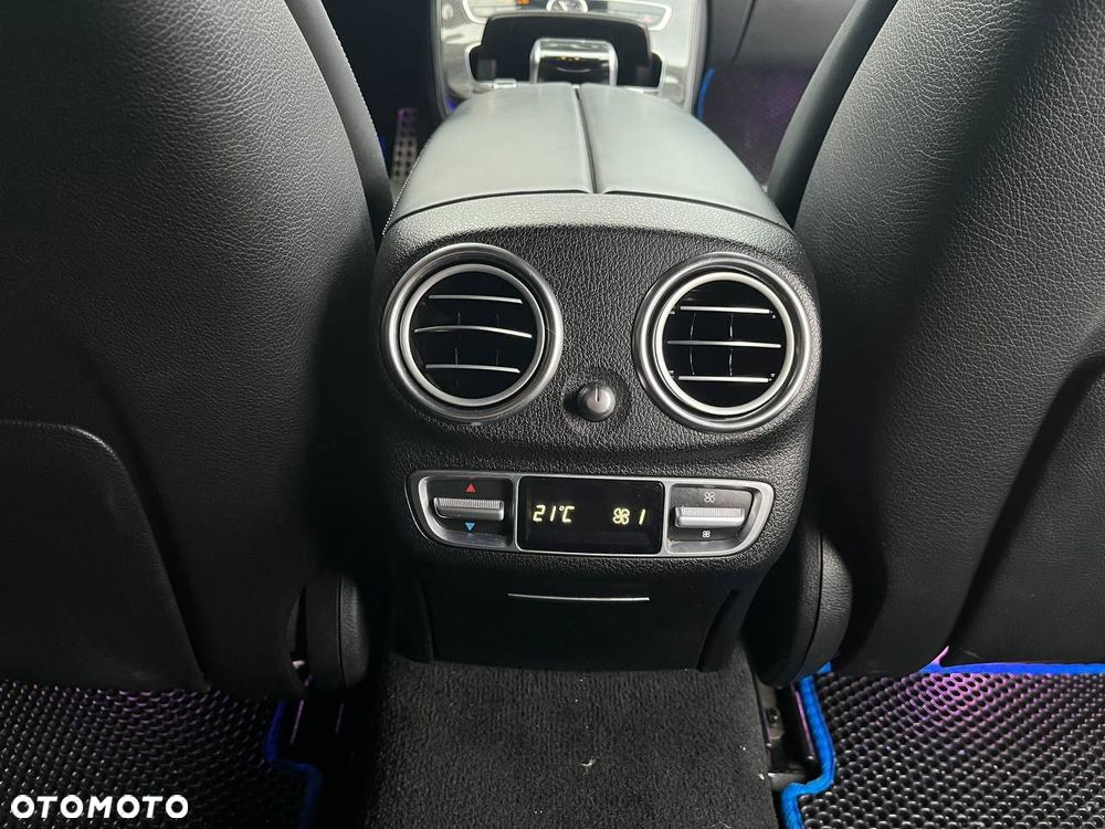 Mercedes-Benz Klasa E - 7