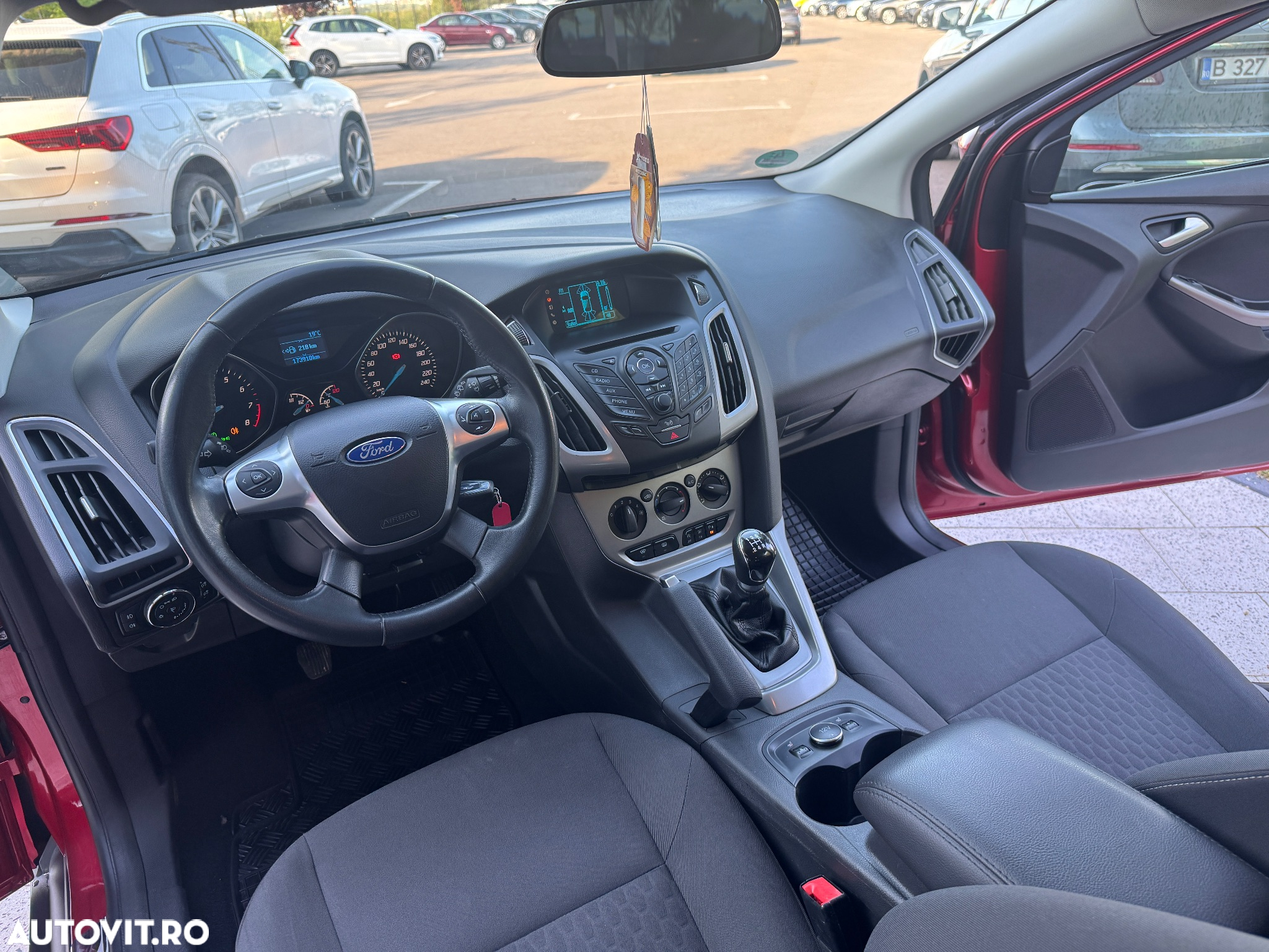 Ford Focus 1.0 EcoBoost Connected - 6