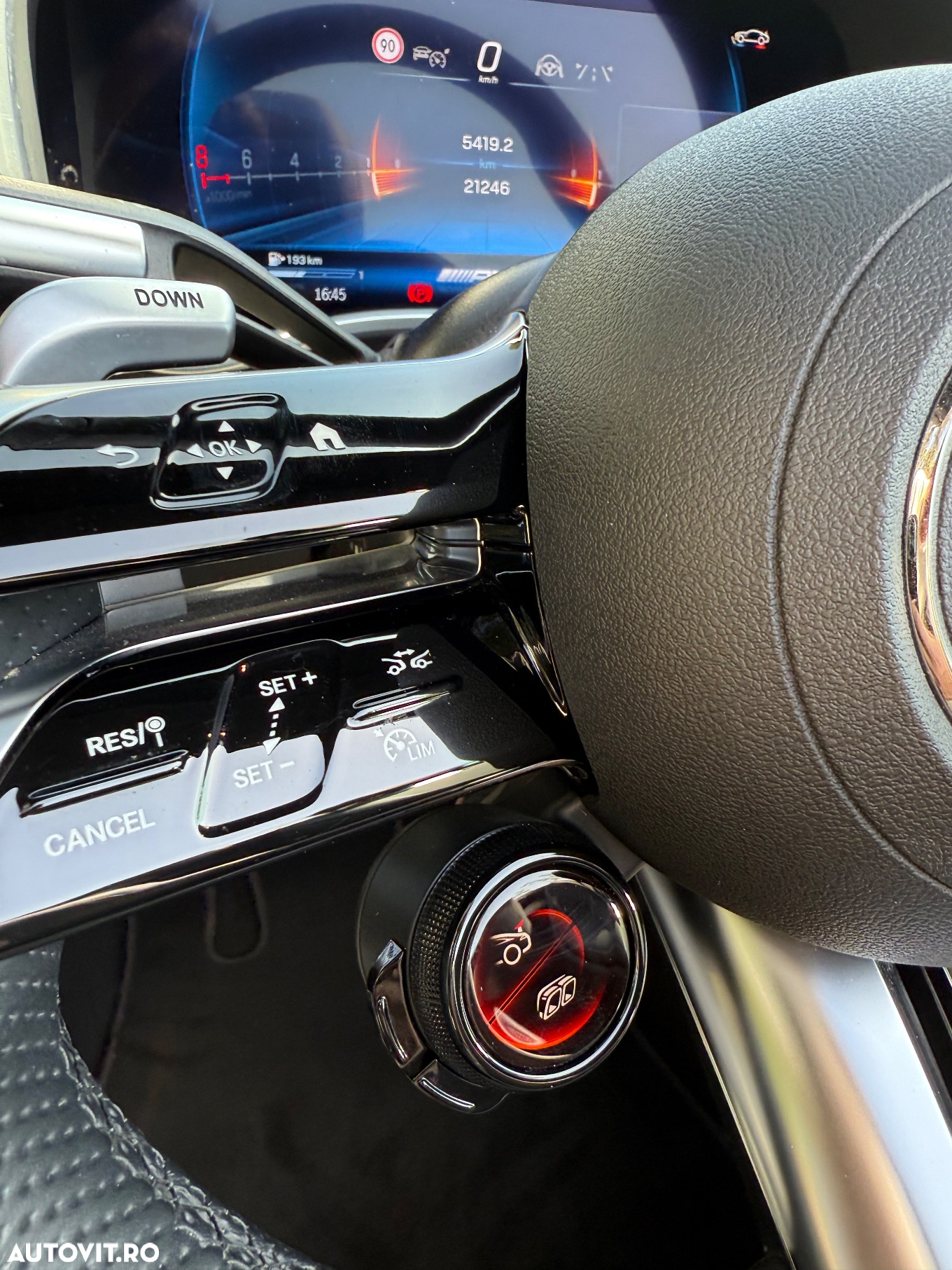 Mercedes-Benz SL AMG 63 4MATIC+ - 23